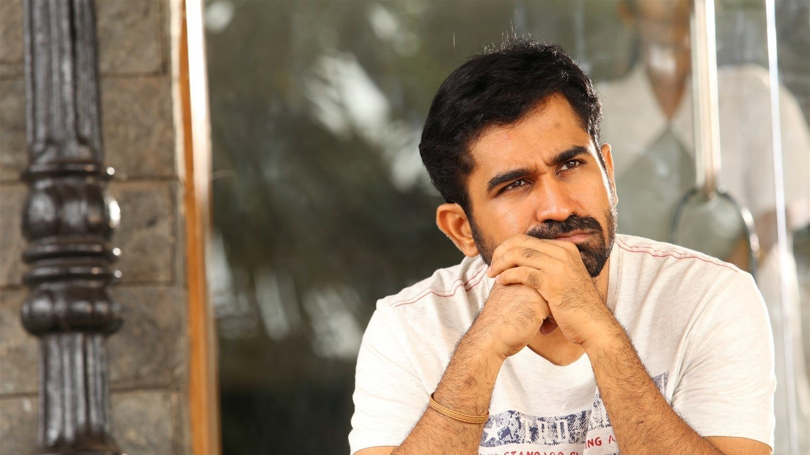 Saithan Background