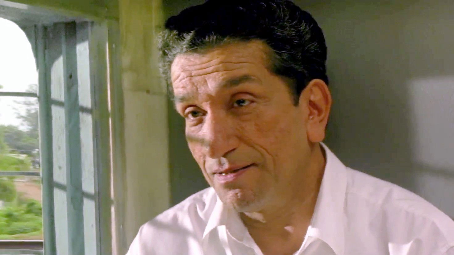 Kanchenjungha Express Background