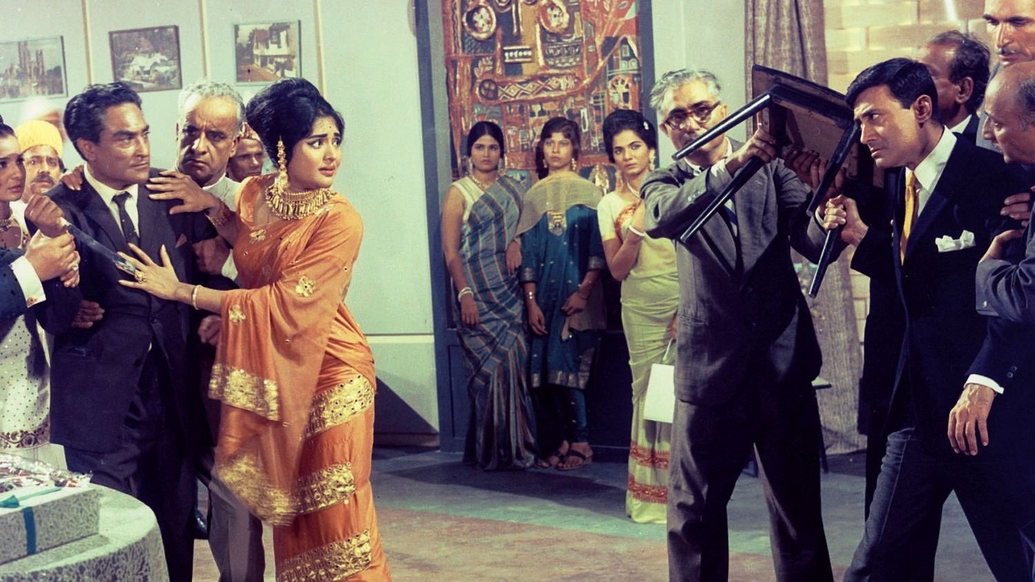 Jewel Thief Background