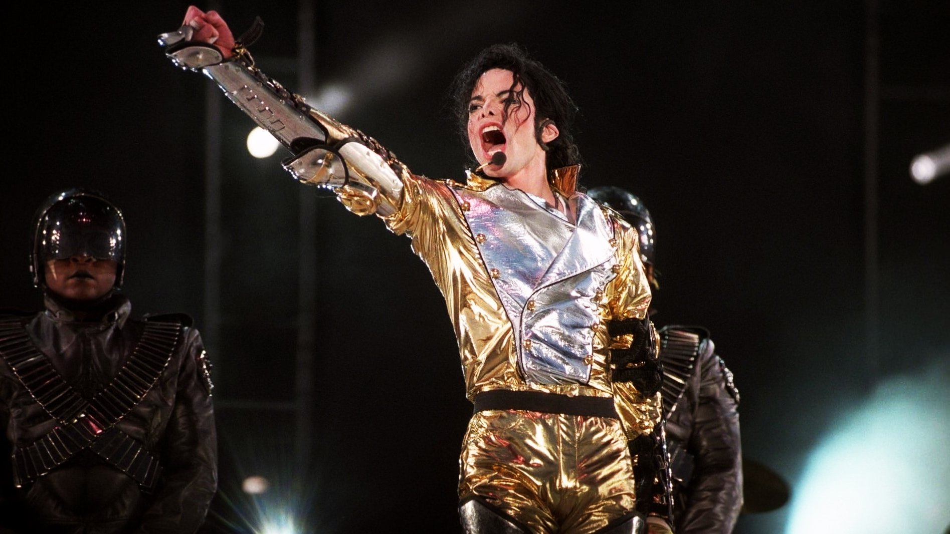 Michael Jackson's HIStory Tour Live in Auckland 1996 Background