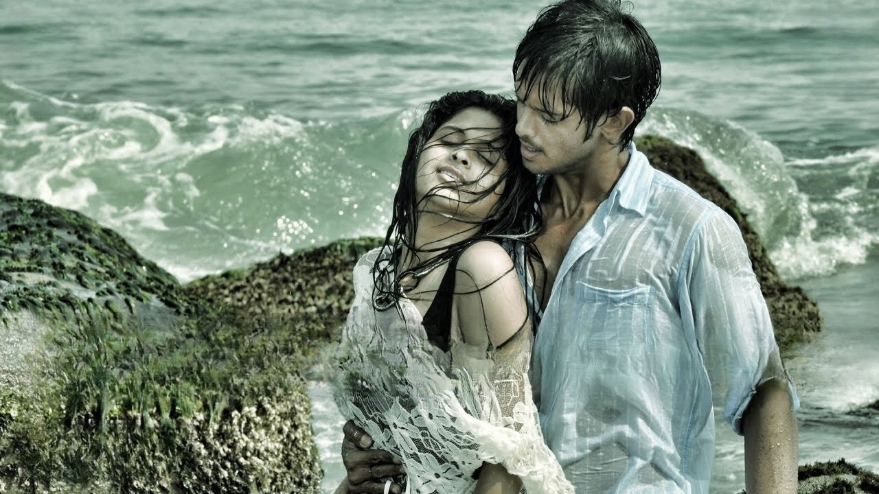 Vallinam Background