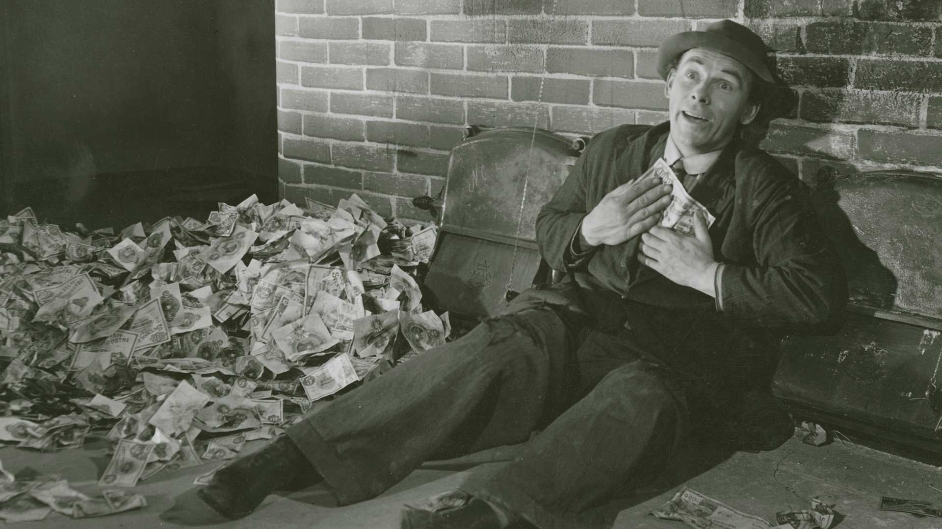 Money: A Tragicomic Saga Background