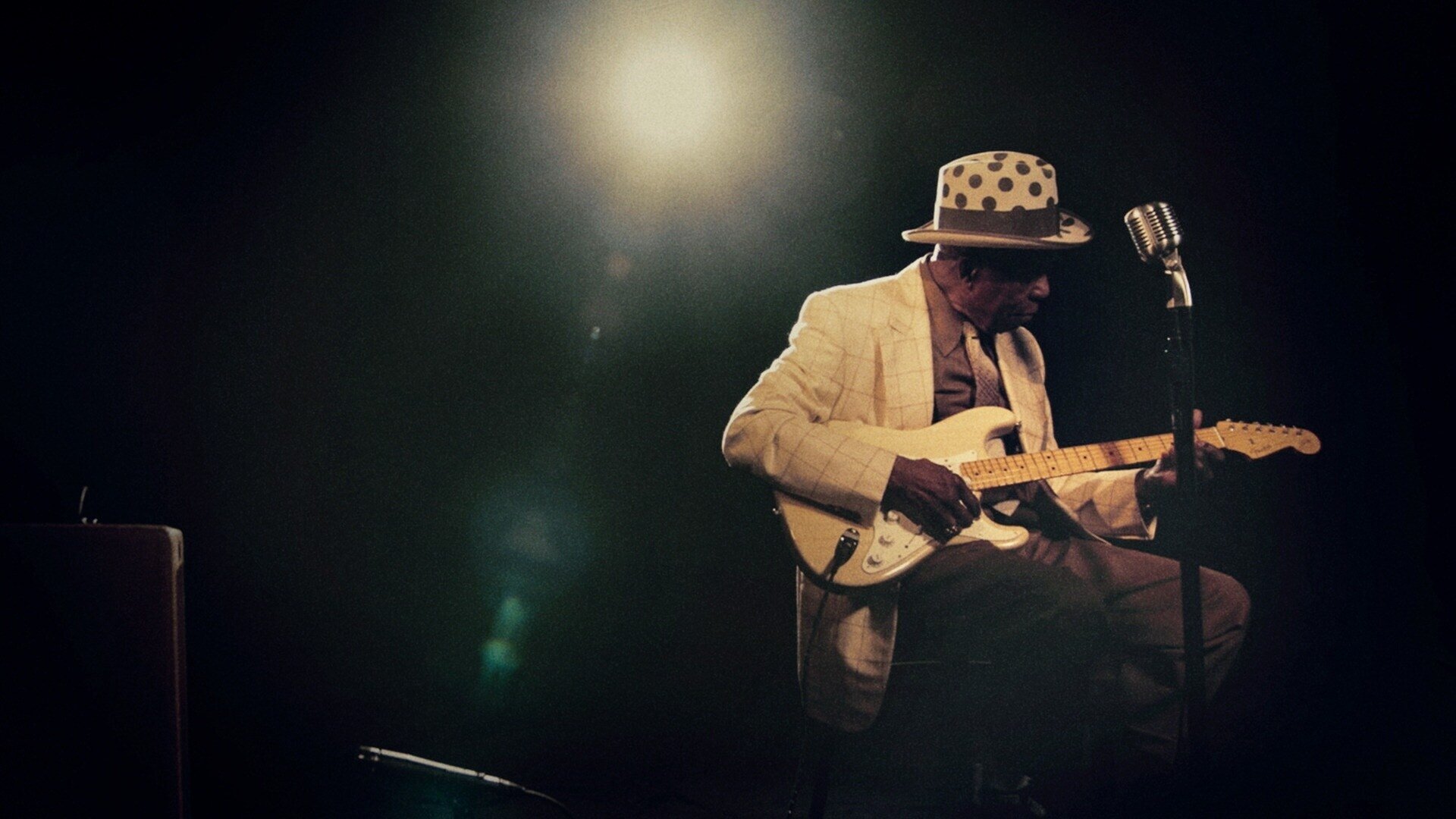 Buddy Guy: The Blues Chase the Blues Away Background