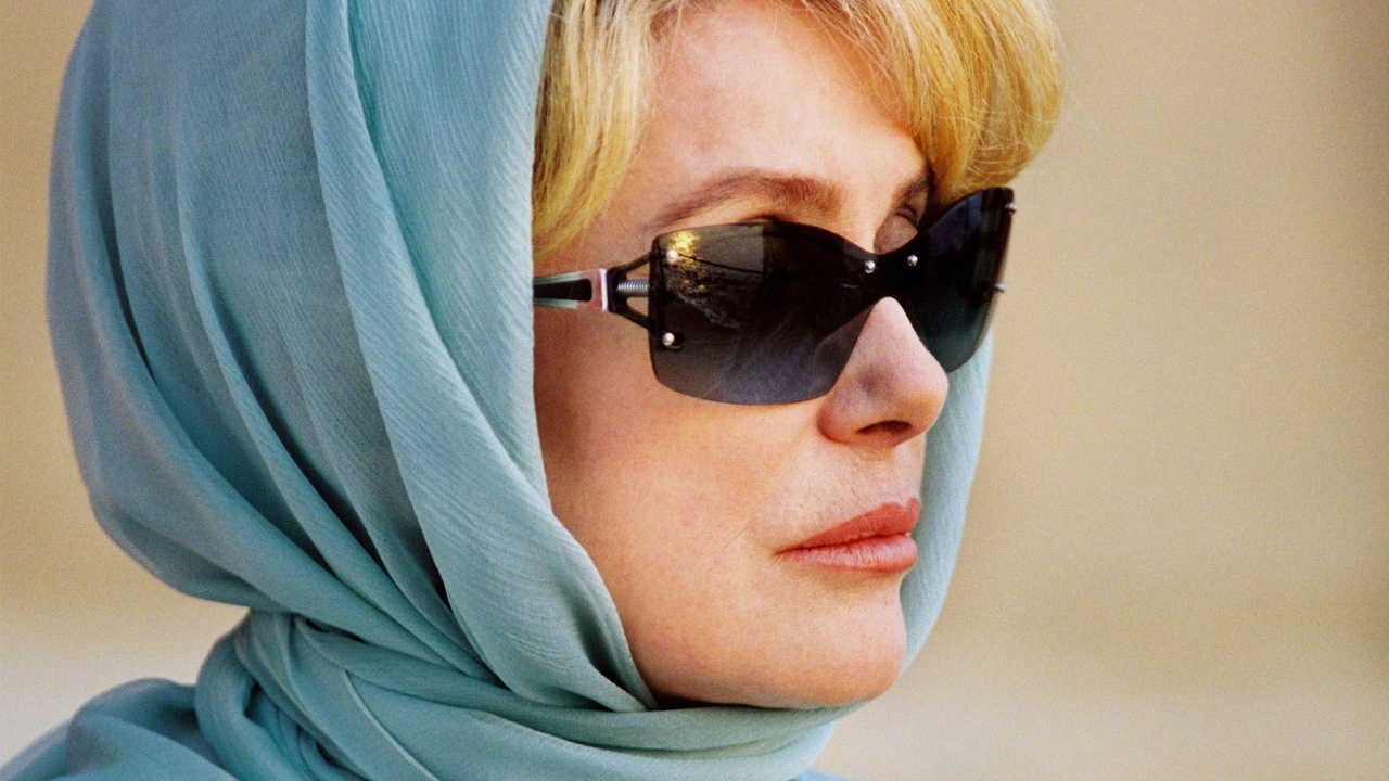 Dangerous Liaisons Background