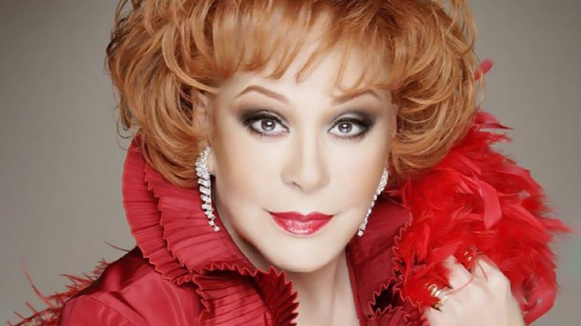 Mujer, Casos de la Vida Real Background