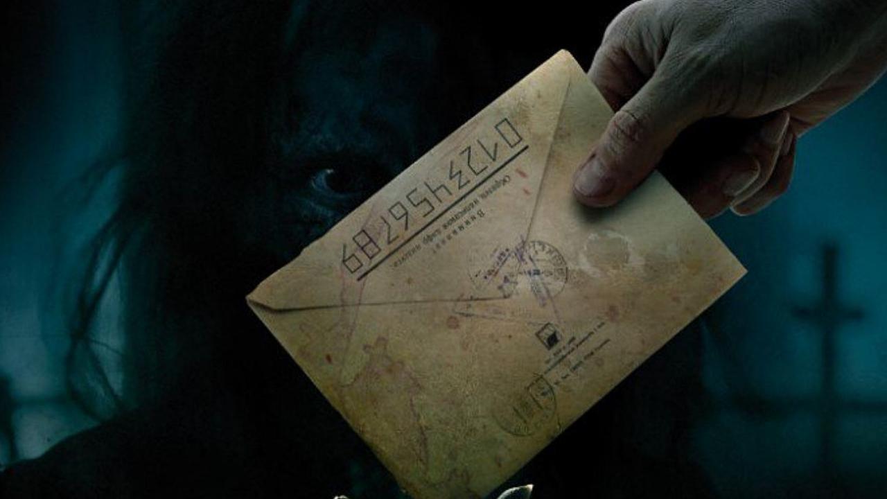 The Envelope Background