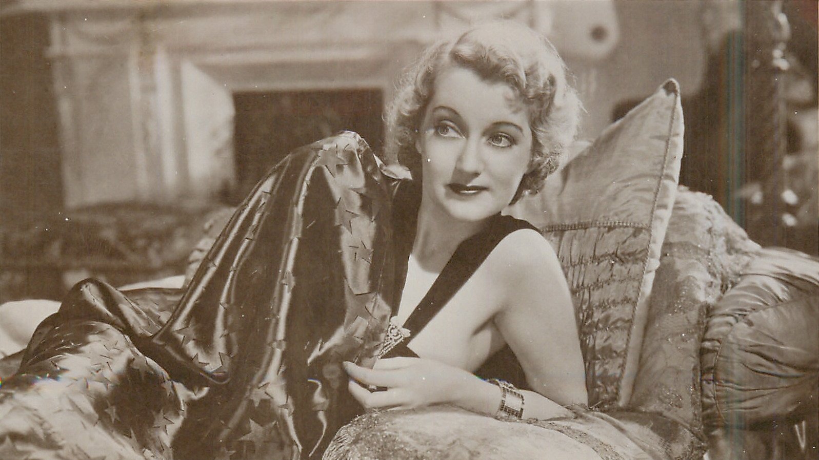 Britannia of Billingsgate Background