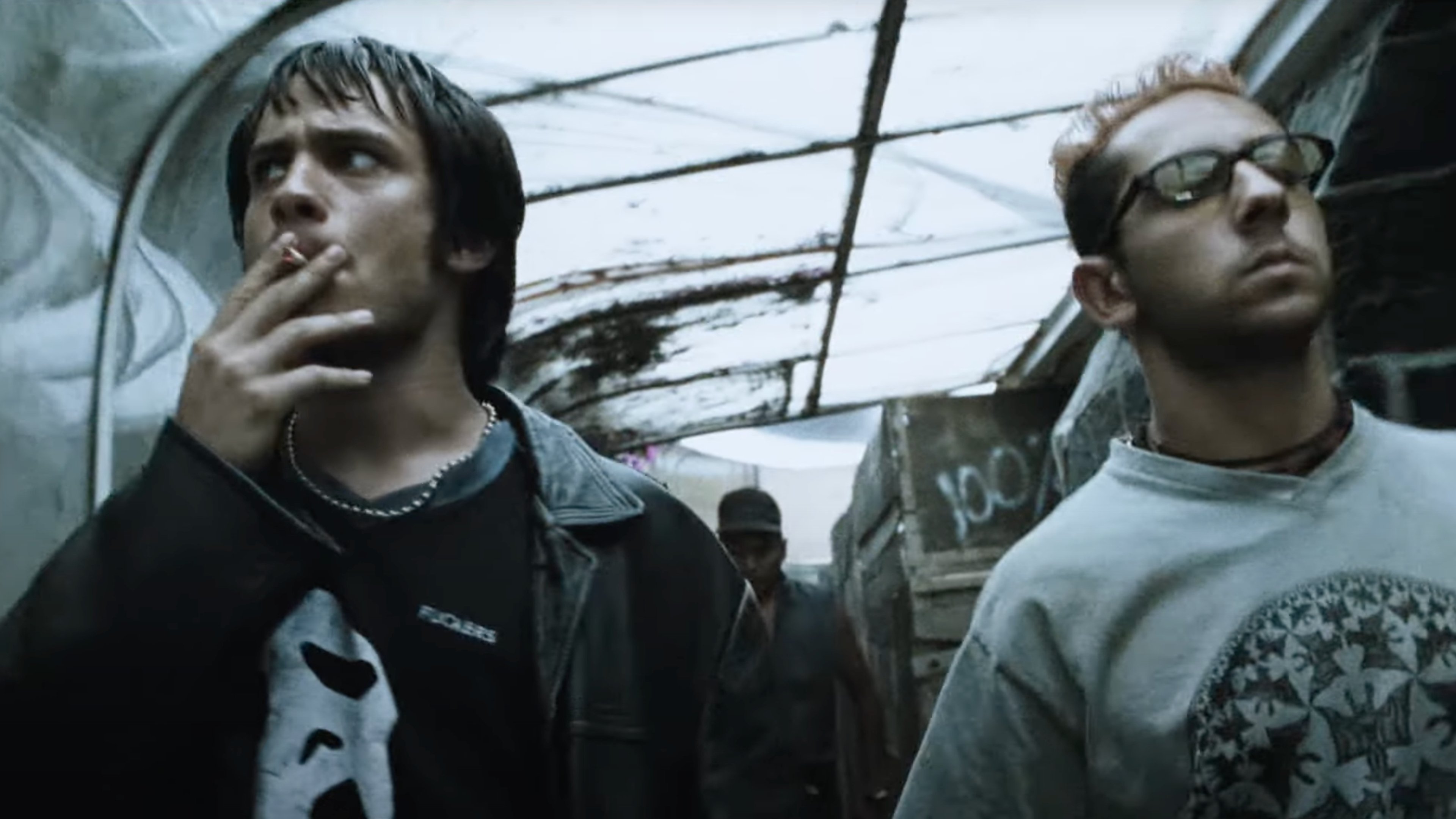 Amores perros Background
